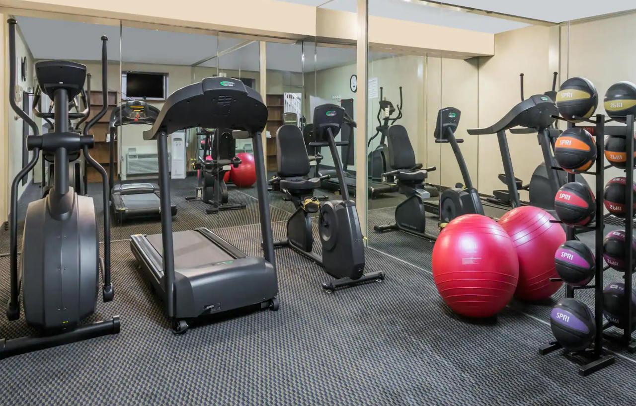 Days Inn By Wyndham Charlottesville/University Area Экстерьер фото